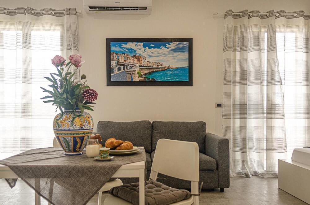 Sunrise Luxury Apartments Cassibile Exteriör bild